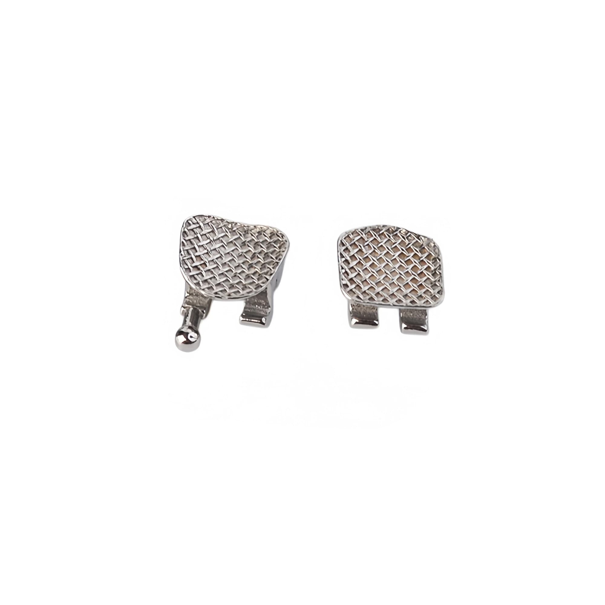 Mini metal orthodontic bracket base detail